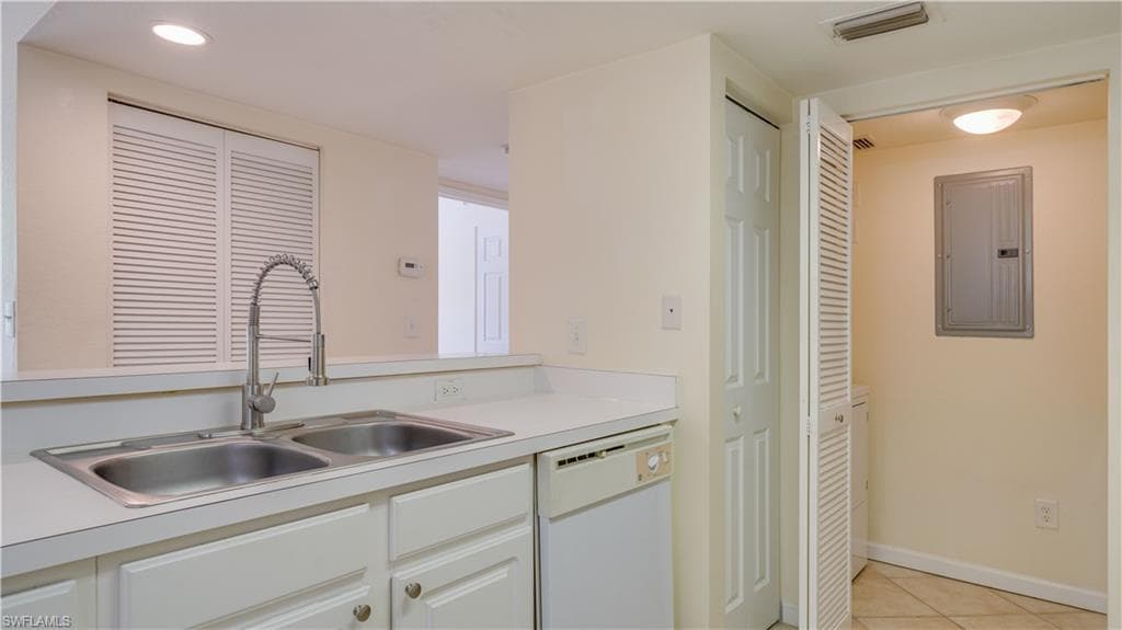 4105 Residence DR 709-12