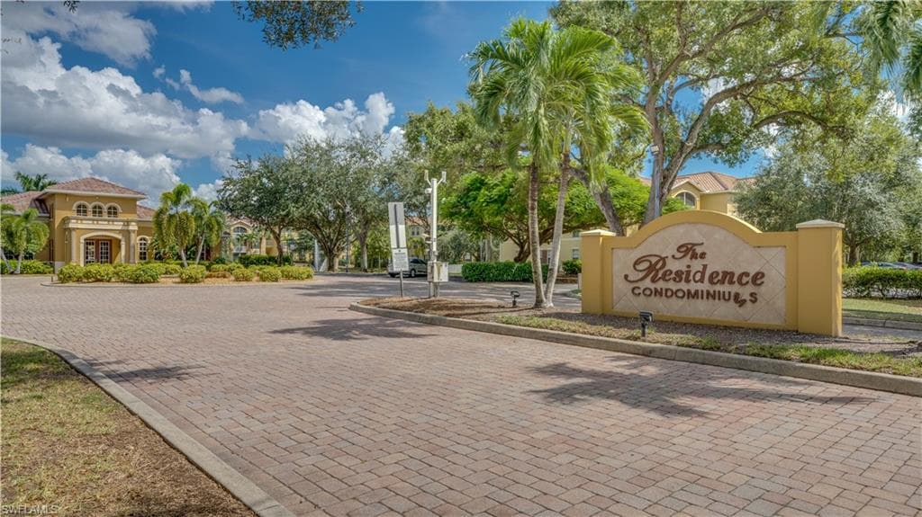4105 Residence DR 709-19