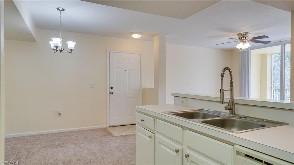 4105 Residence DR 709-13