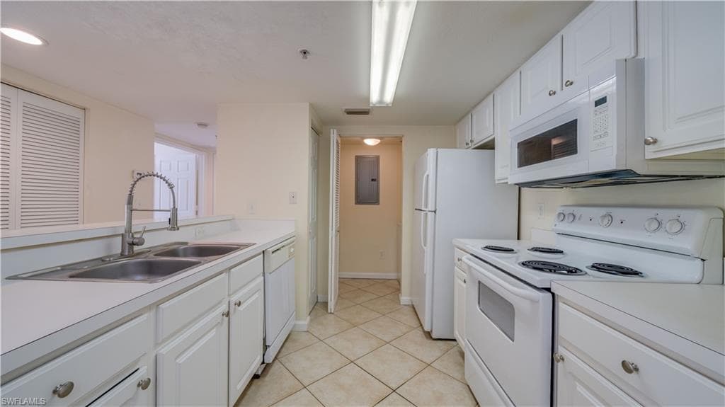 4105 Residence DR 709-10