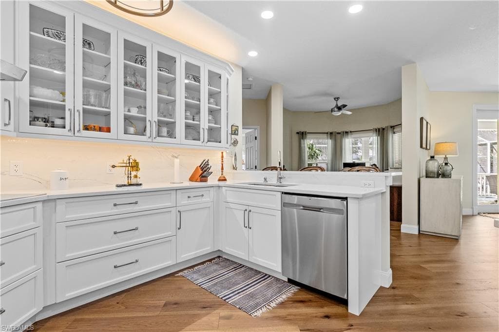 12341 McGregor Palms DR-14