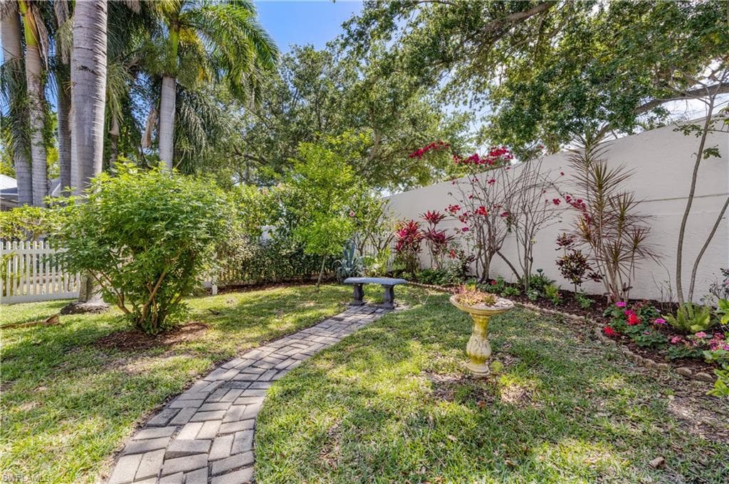 12341 McGregor Palms DR-39