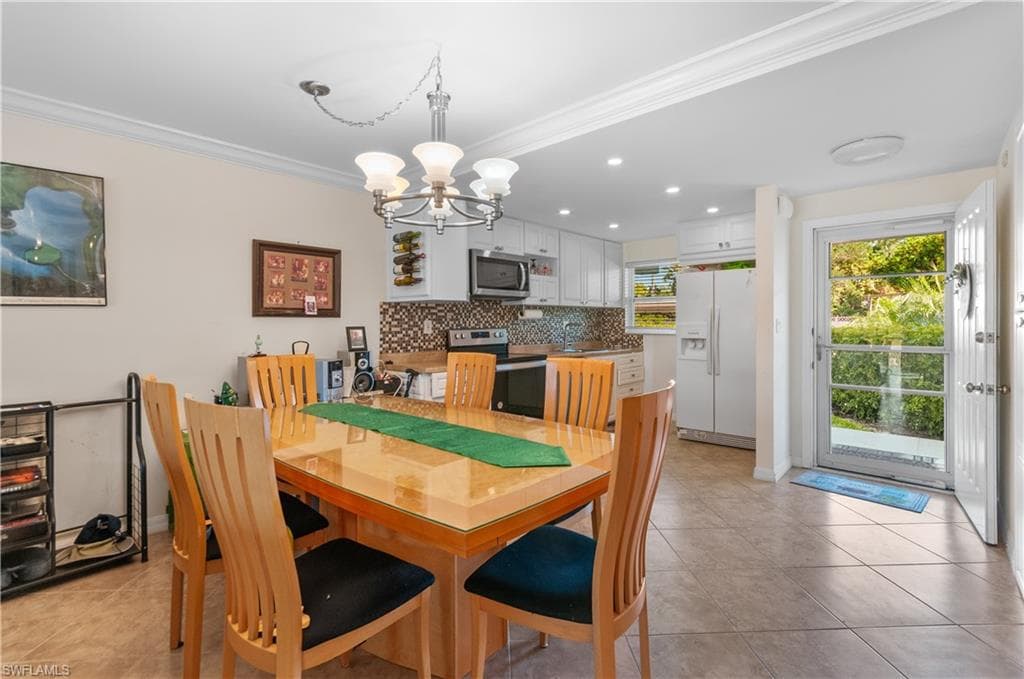 49 High Point CIR S 102-6