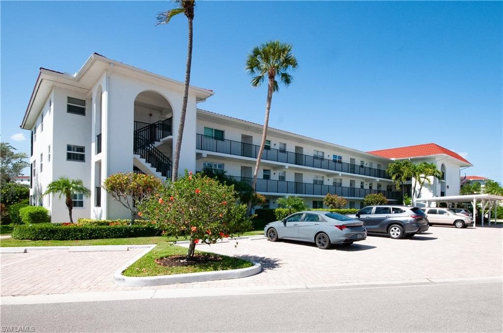 49 High Point CIR S 102-10