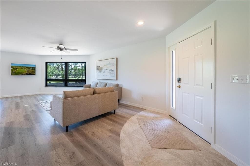 792 Eagle Creek DR 101-3