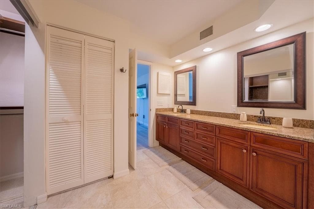 792 Eagle Creek DR 101-20