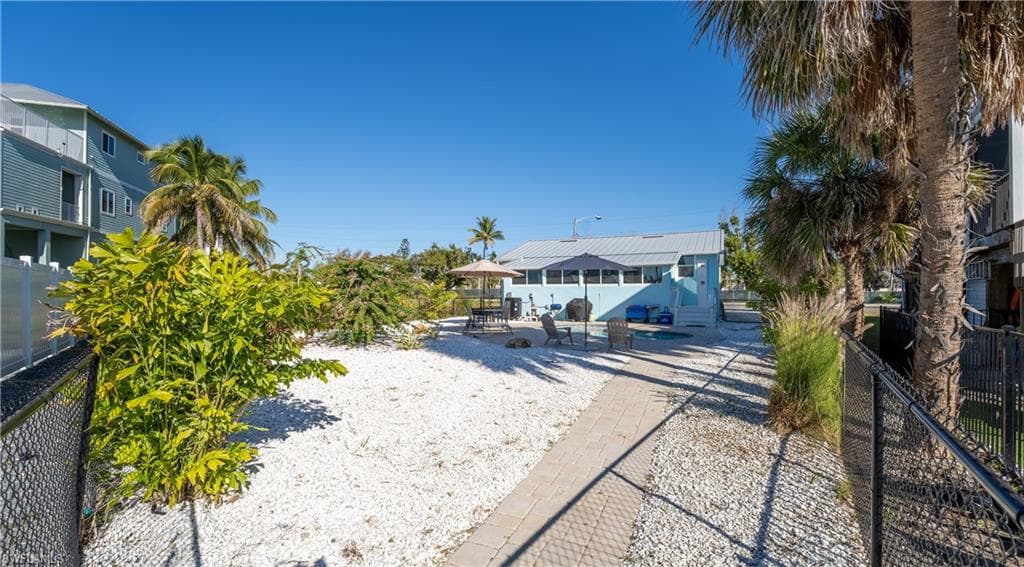 6030 Estero BLVD-41