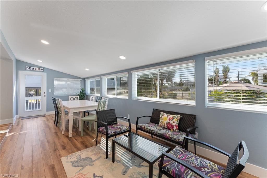 6030 Estero BLVD-18