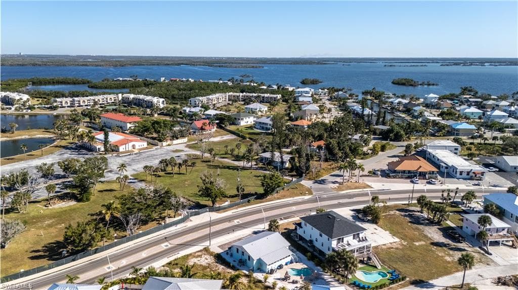 6030 Estero BLVD-30