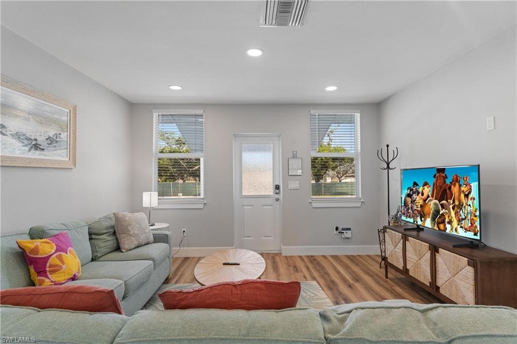 6030 Estero BLVD-7