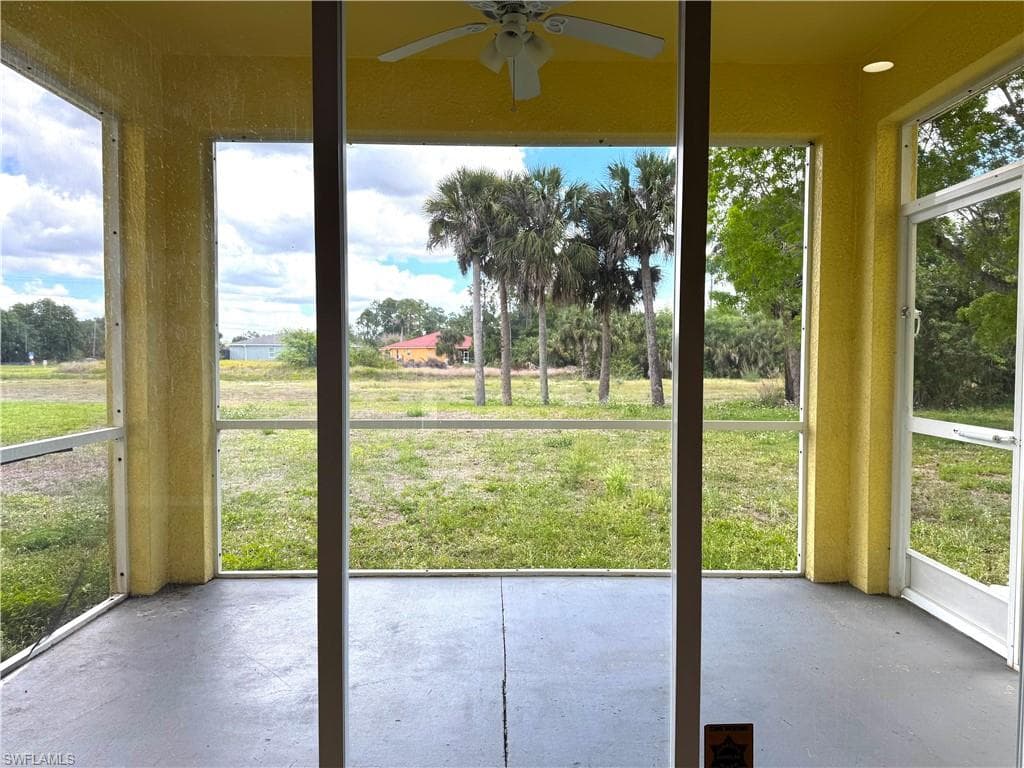 117 Shadow Lakes DR-11