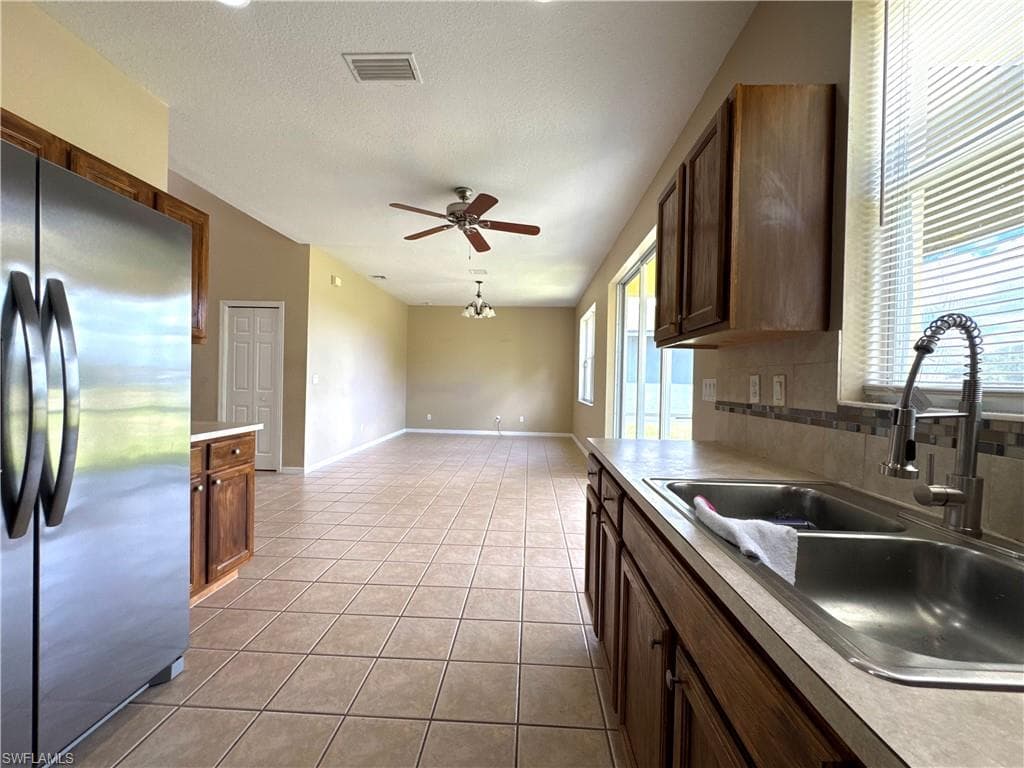 117 Shadow Lakes DR-10