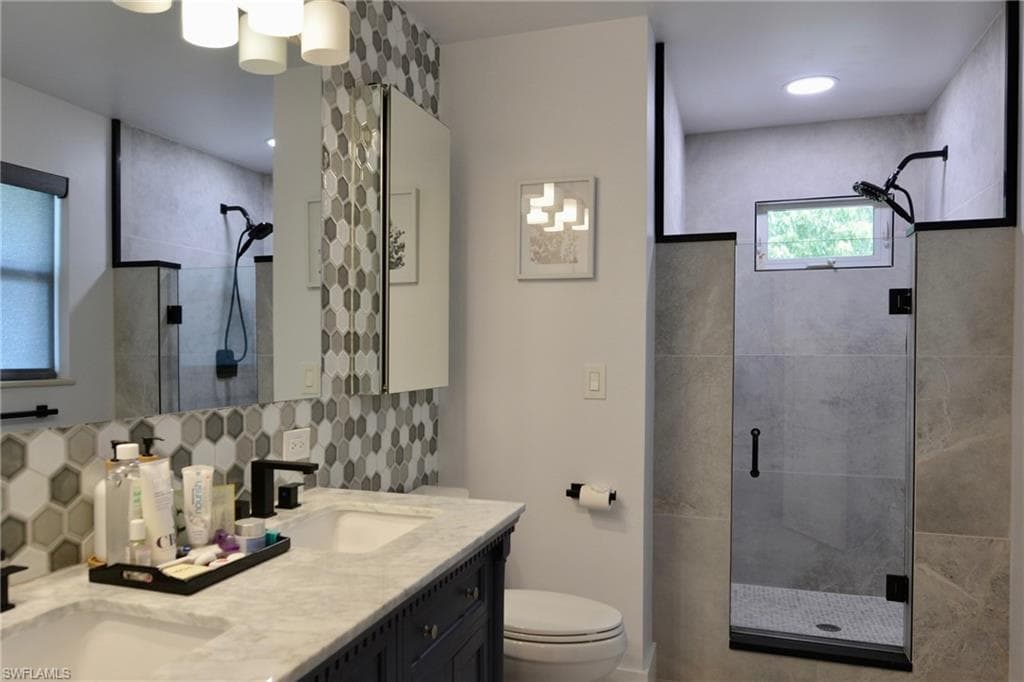 18220 Elmwood DR-26