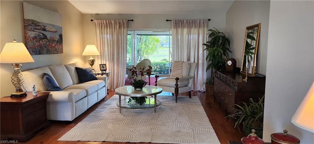 1417 Foxfire LN-2