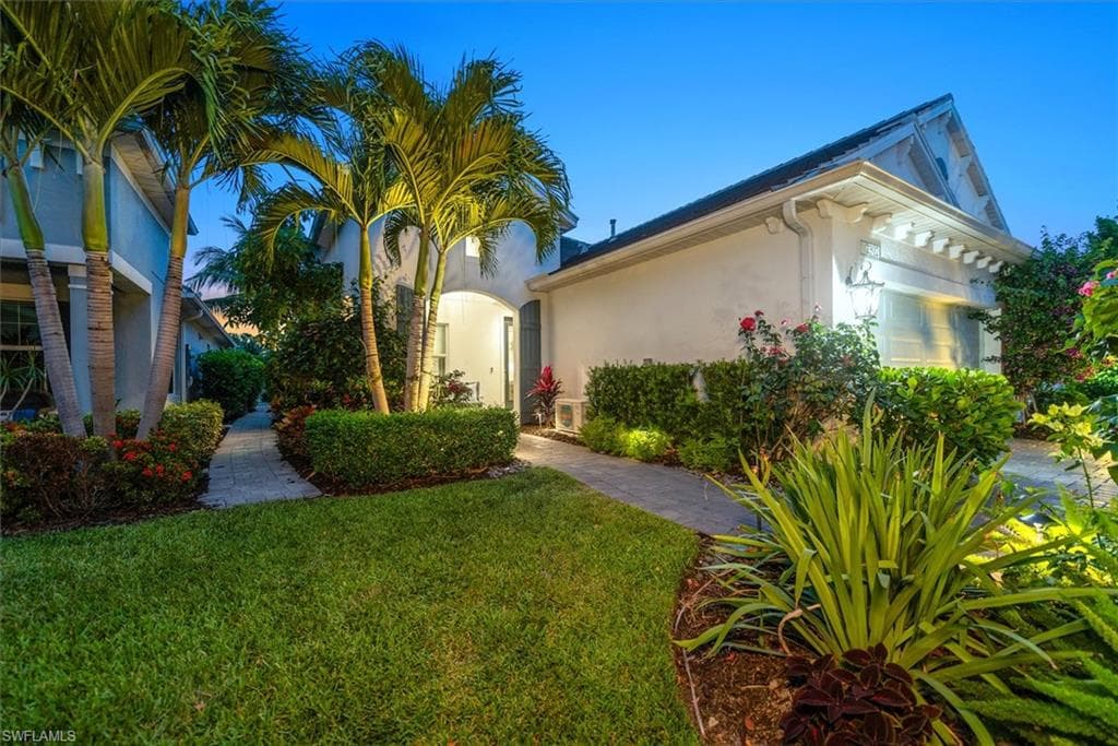 2302 Marquesa CIR-1