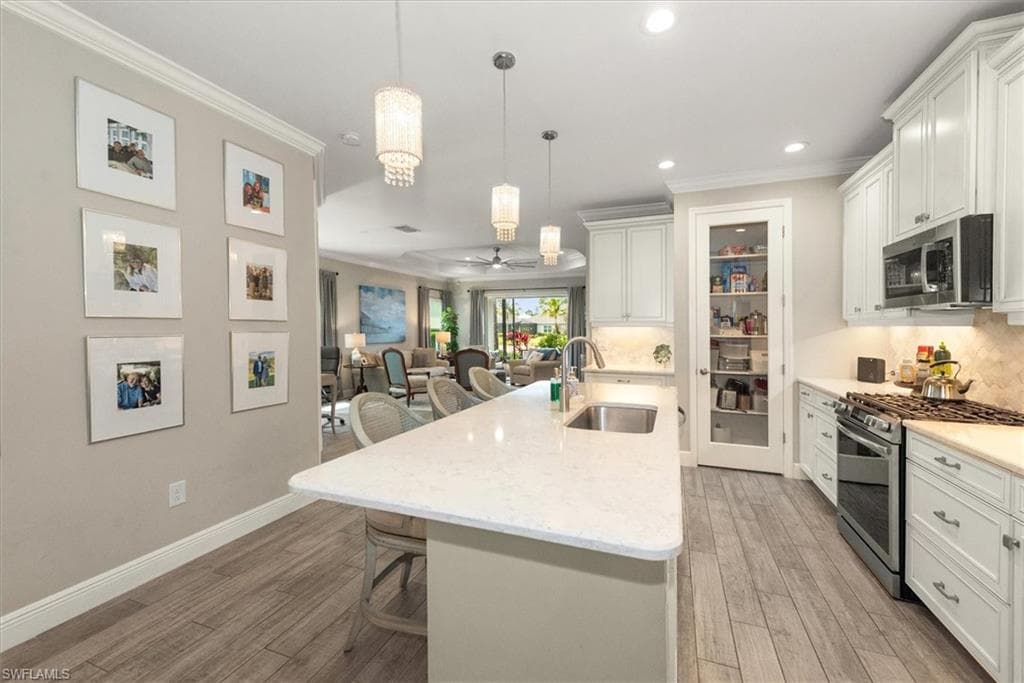 2302 Marquesa CIR-4