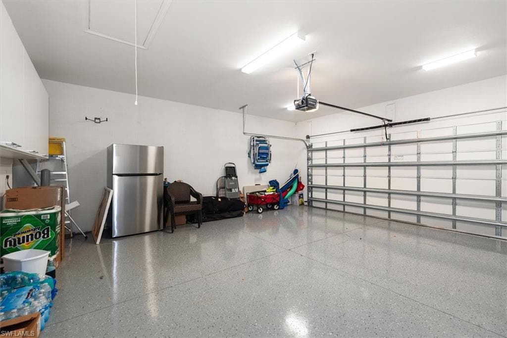 2302 Marquesa CIR-37
