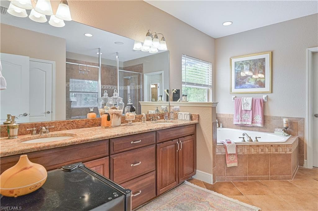 13900 Binghampton DR-37