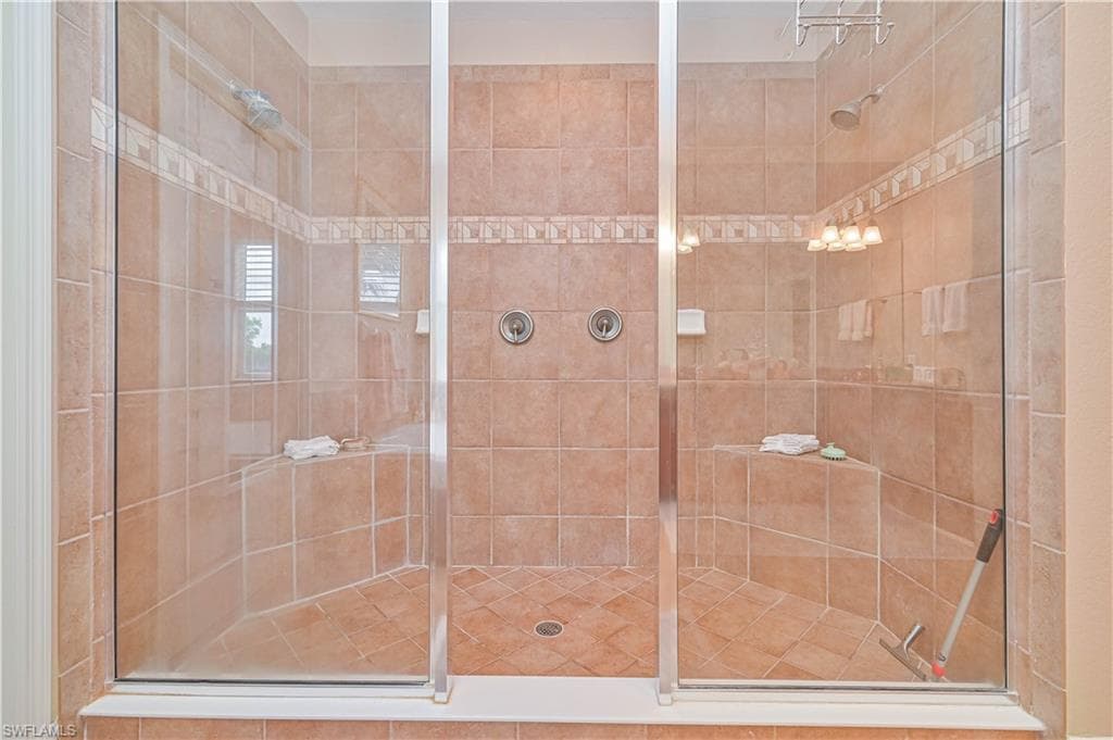 13900 Binghampton DR-38