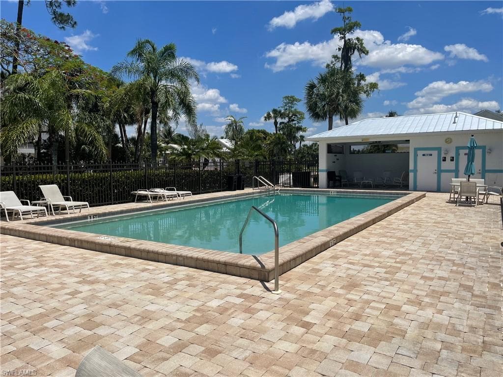 6104 Waterway Bay DR-23