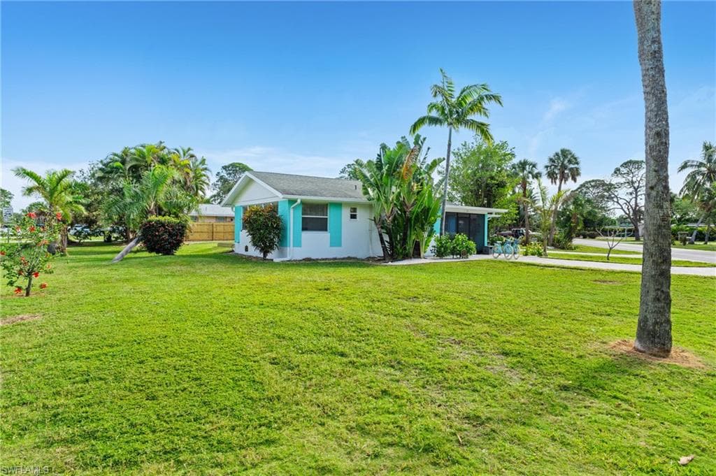 2134 Palm ST-21