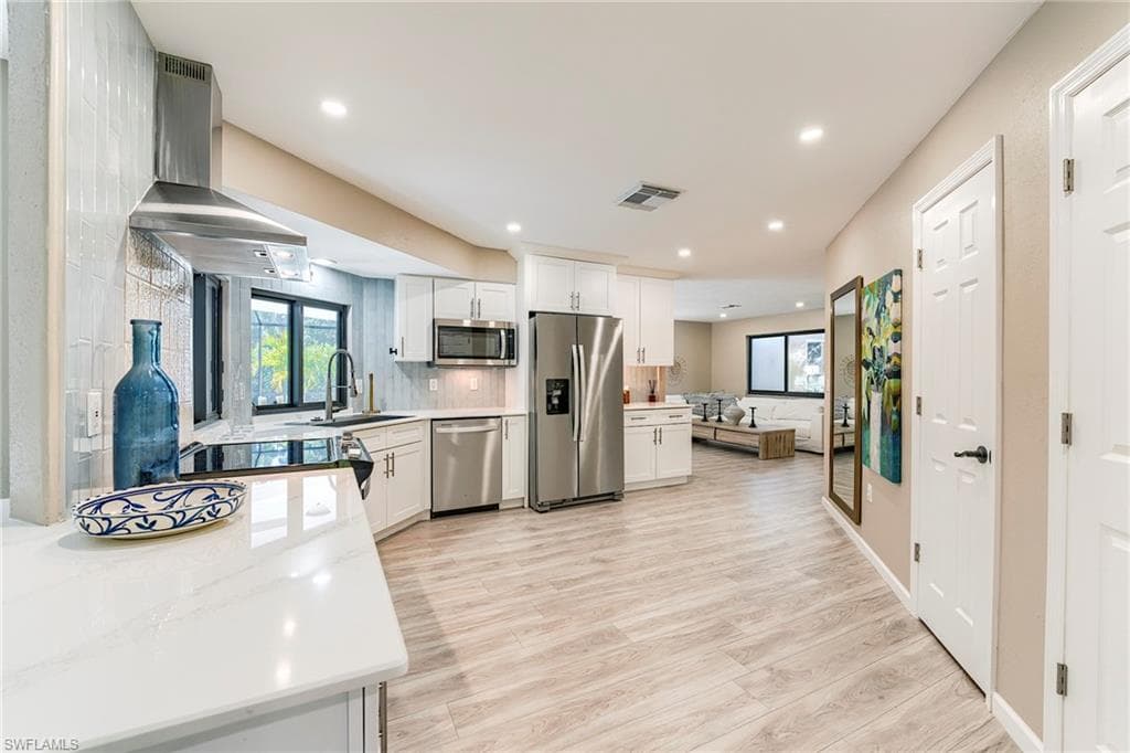 14958 Bonaire CIR-8