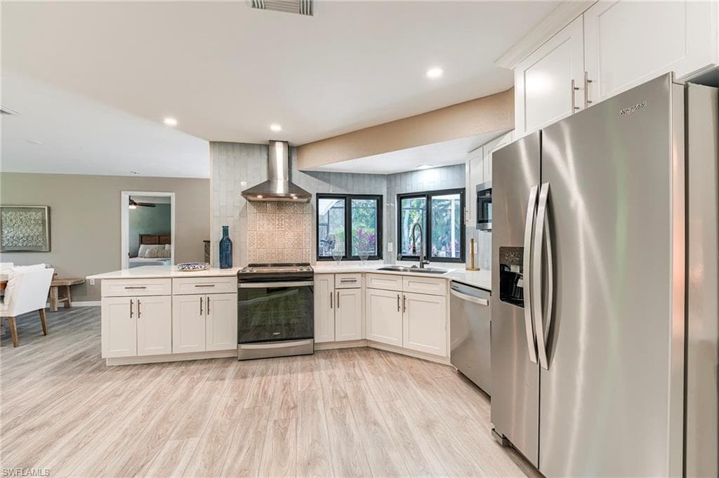14958 Bonaire CIR-9