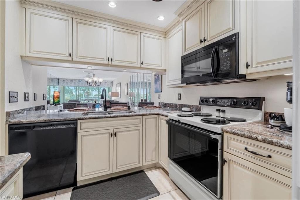 1926 SE 43rd ST 217-10