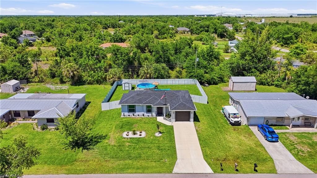 448 Glengary CIR-6