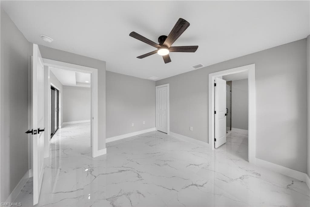 1001 E 12th ST-33