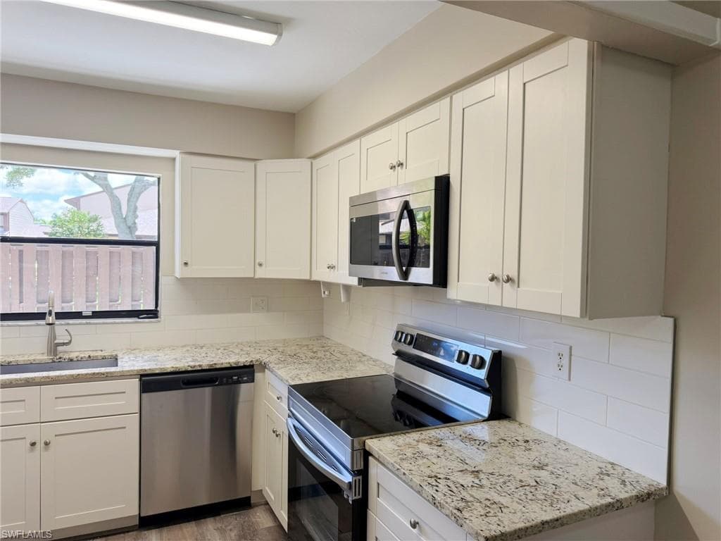621 SE 12th AVE 118-18