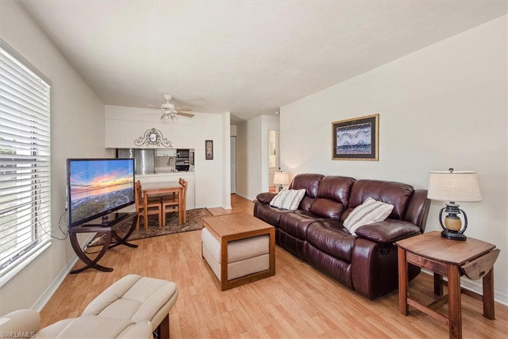 9380 Lennex LN 711-7