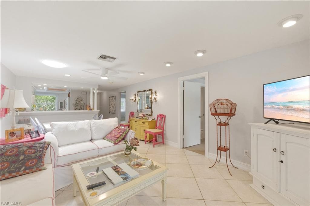 5579 Rattlesnake Hammock RD B7-14