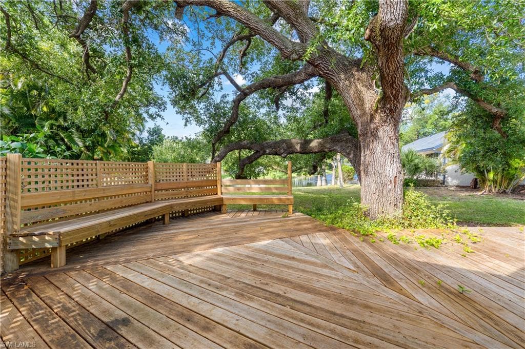 12331 Oak Brook CT-8
