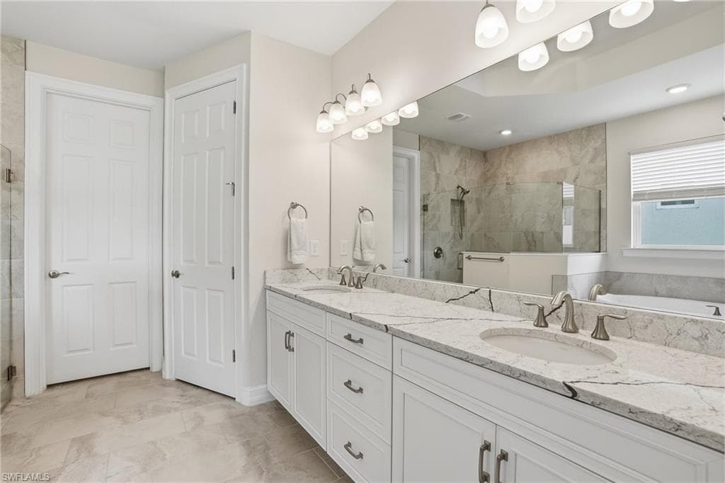 28073 Sanibel Sands ST-18