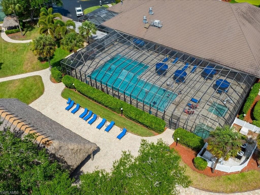1022 Crystal Lake DR-5