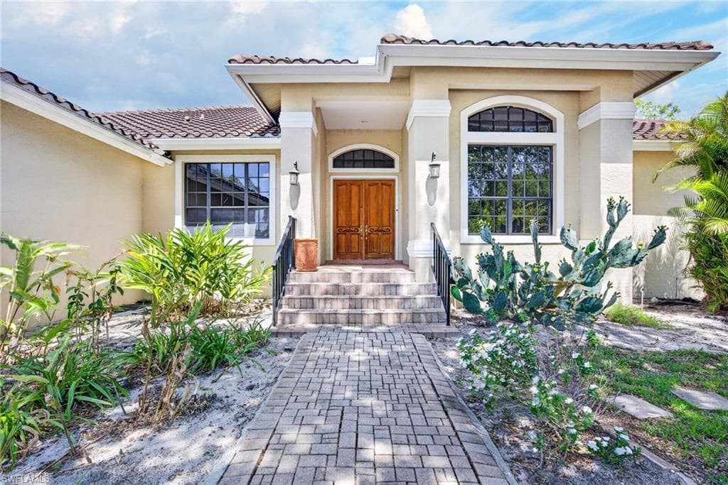 7214 Hendry Creek DR-45