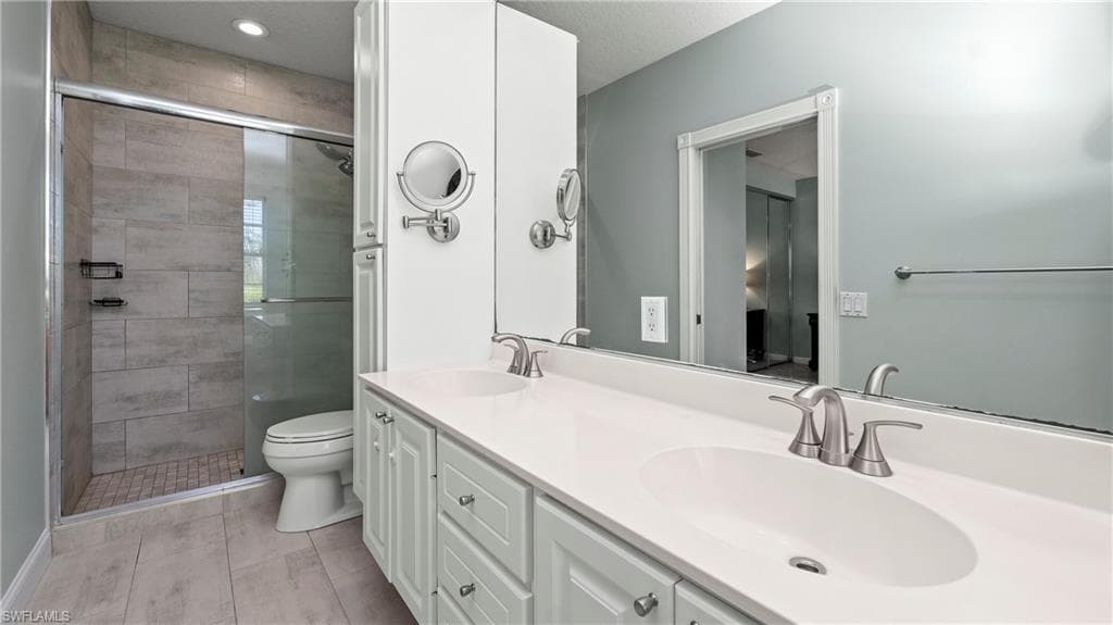 5766 Cove CIR 24-9