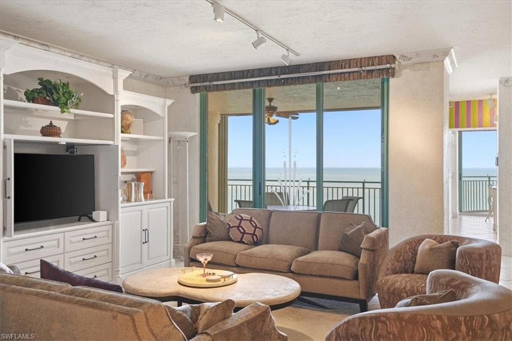980 Cape Marco DR 1404-5