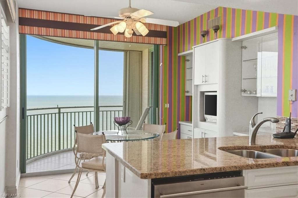 980 Cape Marco DR 1404-11