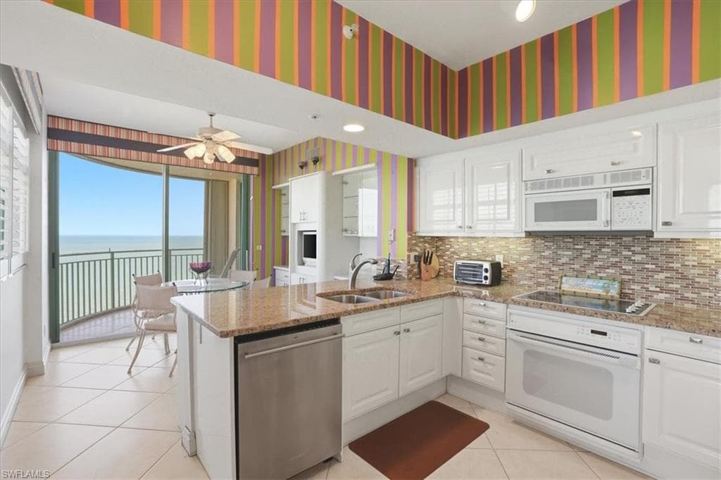 980 Cape Marco DR 1404-10