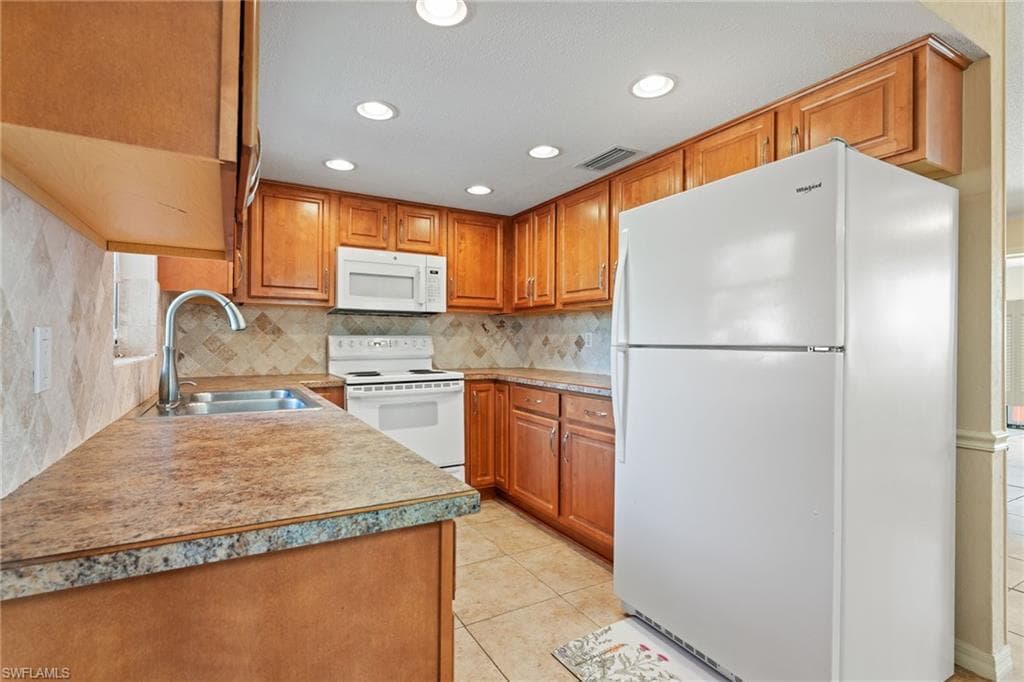 256 Cumquat RD NW-12
