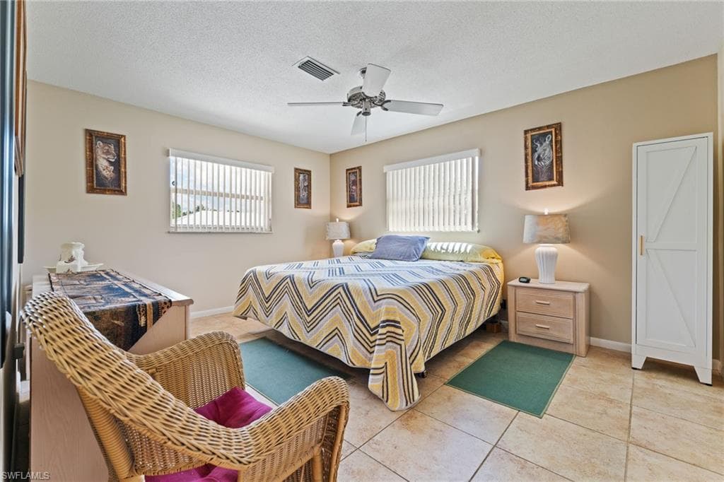 256 Cumquat RD NW-15
