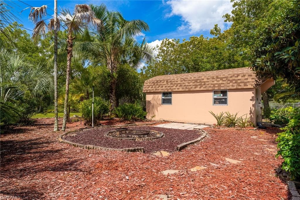 256 Cumquat RD NW-24