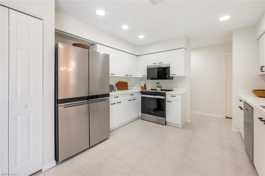 2835 Mizzen WAY-11