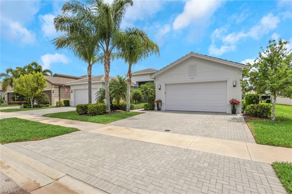 28451 Burano DR-26