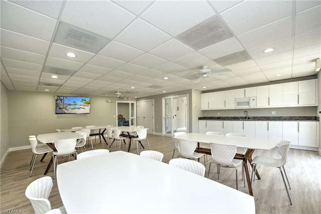 490 Broad AVE S H490-20
