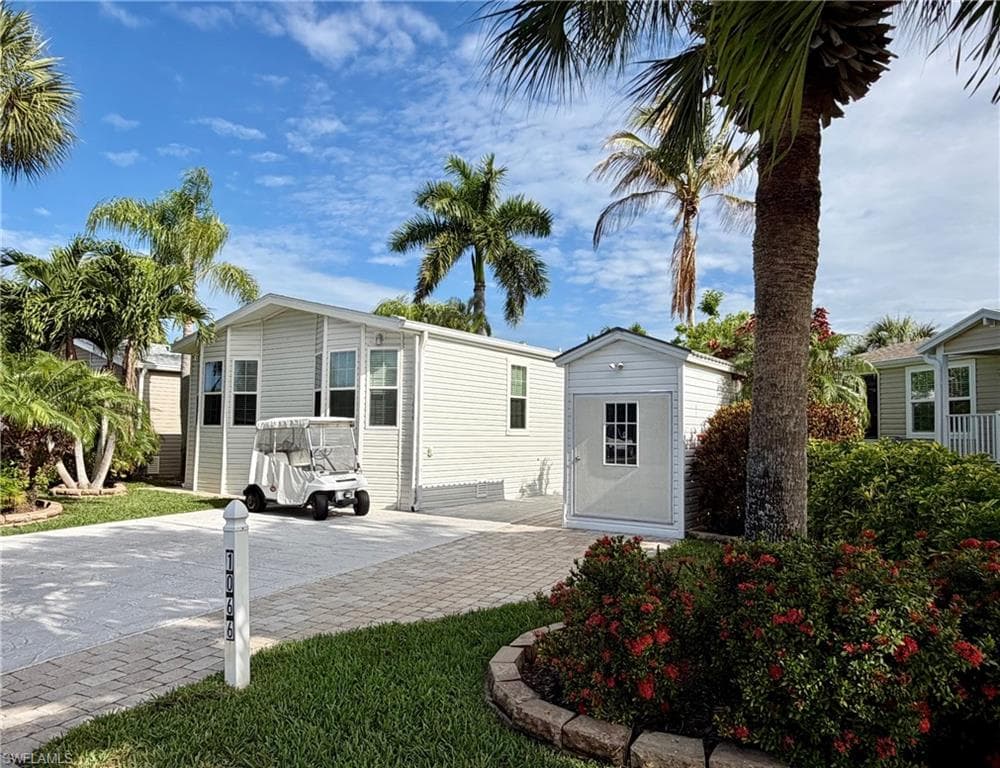 1066 Silver Lakes BLVD-2