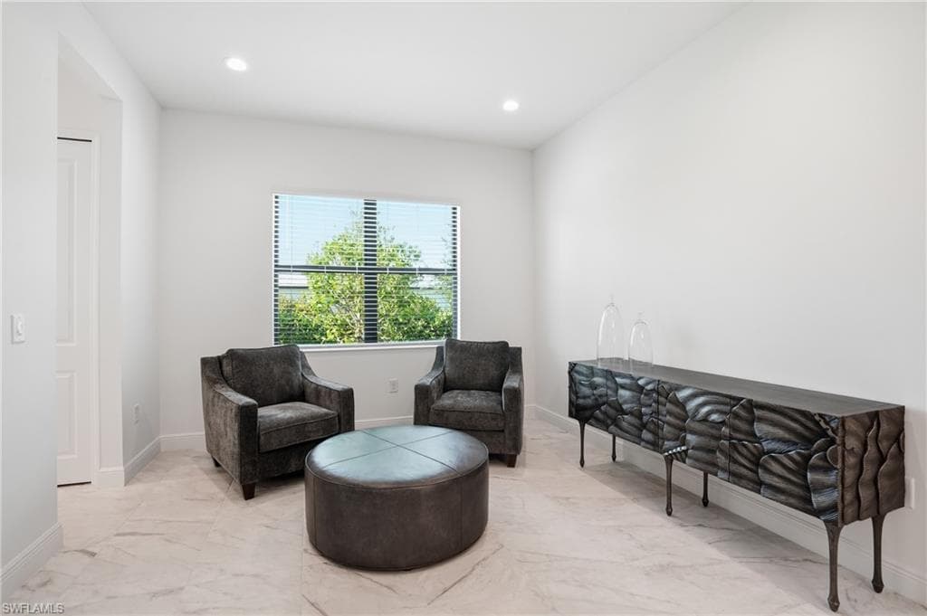 8368 Preserve Point DR-4