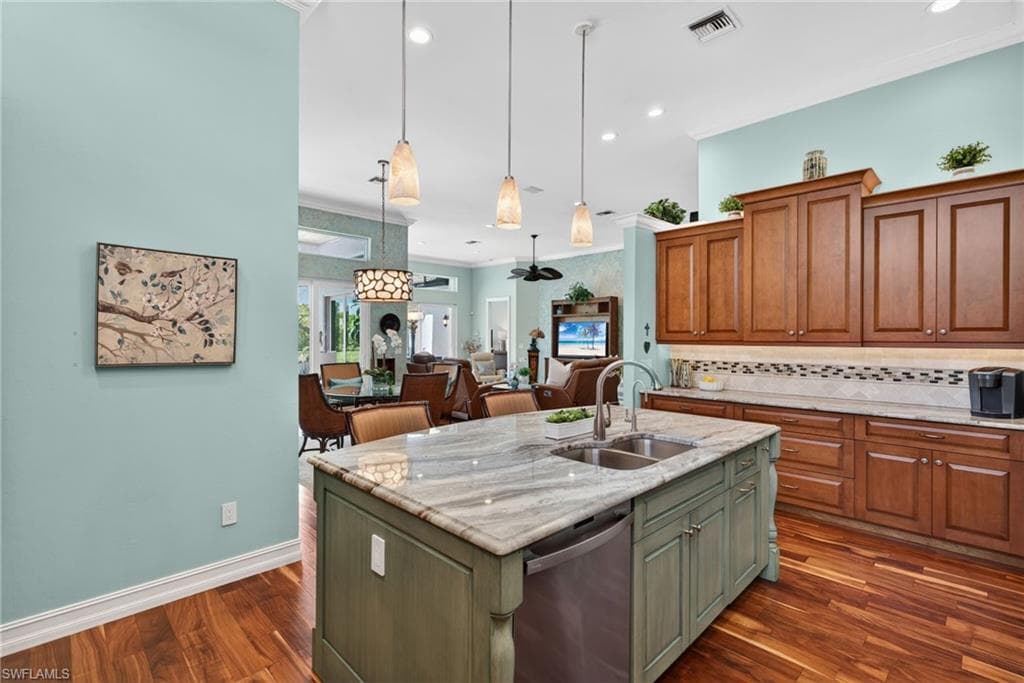 1769 YORK ISLAND DR-10